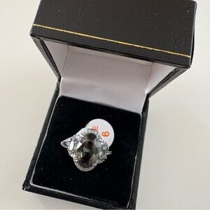 Bomb Party The Boldest Center Ring RG72259 Tourmaline Green Spinel Hematite